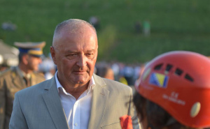 Foto: Facebook / Helez prisustvovao na civilno-vojnoj vježbi ‘Zemljotres 2025’