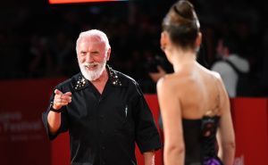 Foto: A. K. / Radiosarajevo.ba / Dino Merlin na crvenom tepihu