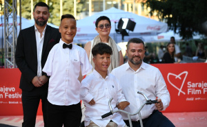 Foto: A.K./Radiosarajevo.ba / Ekipa filma "Leptiri bez krila" - Ismail Zulfić, Ismail Barlov i Amel Kapo