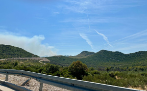 Foto: Radiosarajevo.ba / Požar između Drijena i Trnovice