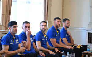 Foto: N. G. / Radiosarajevo.ba / Prijem košarkaške reprezentacije BiH kod Bećirovića