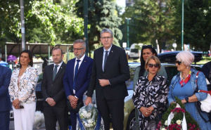 Foto: Dž. K. / Radiosarajevo.ba / Na Trgu heroja obilježena 33. godišnjica stradanja šest osoba