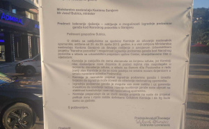 Radiosarajevo.ba / Transparenti na parkingu kod NPS-a