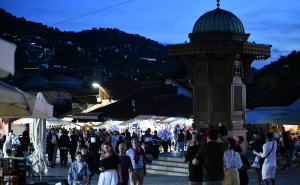 Foto: A. K. / Radiosarajevo.ba / Noćna šetnja Baščaršijom