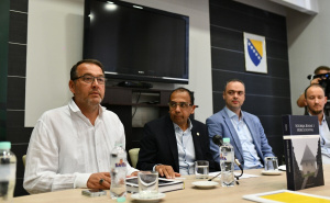 Foto: A. K. / Radiosarajevo.ba / S promocije knjige Irfana Mirze