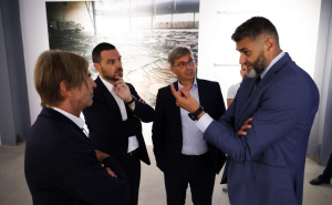 Foto: Fena / Parlamentarci u Srebrenici