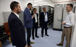 Foto: Fena / Parlamentarci u Srebrenici