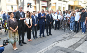 Foto: A. K. / Radiosarajevo.ba / Cvijeće, tišina i molitva za žrtve