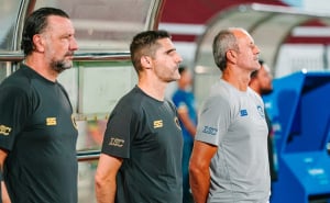 Foto: Kuala Lumpur City FC / Vidaković i Prljača sa stručnim štabom
