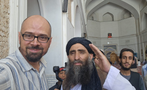 Foto: Fena / Put sa majkom kroz srce istoka