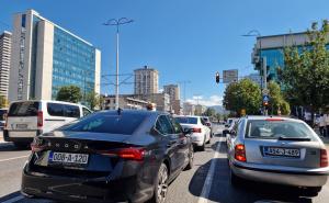 Foto: A. K. / Radiosarajevo.ba / Gužve na Socijalnom