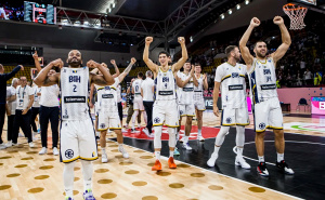 Foto: FIBA / Slavlje Zmajeva nakon plasmana u drugi krug Eurobasketa