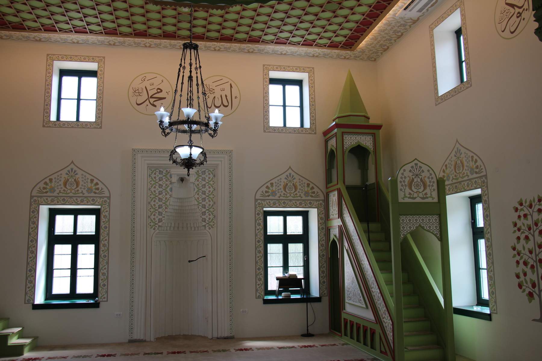 Obnovljena džamija u Svircu