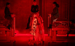 Foto: Velija Hasanbegović / Predstava "Inkubator"