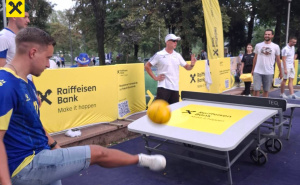 Foto: Raiffeisen Bank / Fudbal i zabava u fun zoni Raiffeisen banke na Bilinom polju