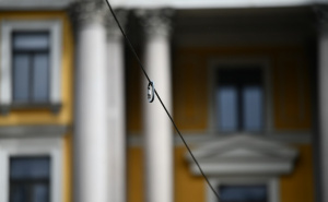 Foto: A. K. / Radiosarajevo.ba / Biciklista na žici se otkačio