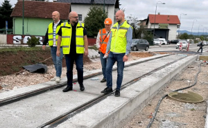 Foto: Vlada KS / Izgradnja kružnog toka, Sokolović Kolonija