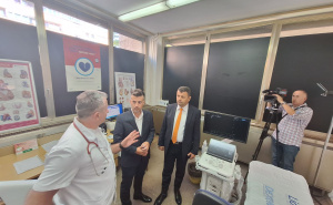 Foto: Ustupljene fotografije / Ultrazvučni aparat za srce u Tuzli