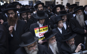 Anadolija / Ortodoksni jevreji na ulicama New Yorka