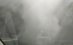 Foto: Čitatelj / Požar na automobilu na Ciglanama