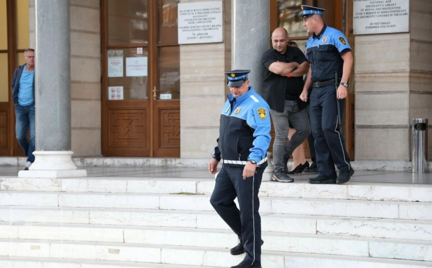 Policajci u Kantonu Sarajevo imaju nove uniforme