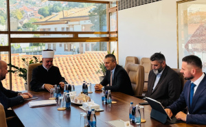 Foto: Federalno ministarstvo raseljenih osoba i izbjeglica / Reis Kavazović, Dizdar i Suljagić na sastanku