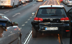 Foto: E. L. / Radiosarajevo.ba / Udes tramvaja i "Golfa" u Sarajevu