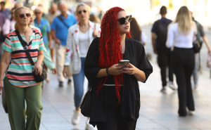 Foto: Dž. K. / Radiosarajevo.ba / Građani na ulicama Sarajeva