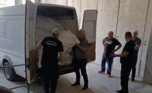 Foto: Institut za nestale BiH / Predmeti iz masovnih grobnica predati MC Srebrenica