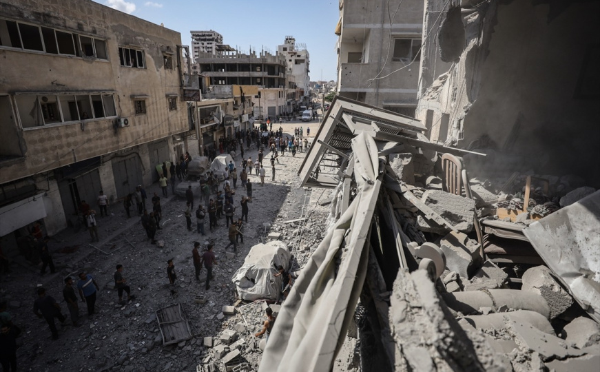 Nastavljeni napadi na Gazu