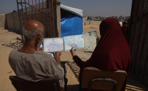 Foto: Anadolija / Palestinka živi na groblju
