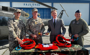 Foto: Ambasada Velike  Britanije / Isporuka opreme