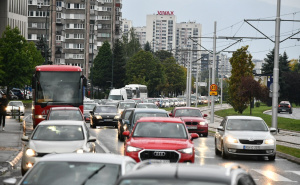 Foto: A.K./Radiosarajevo.ba / Gužve u Sarajevu