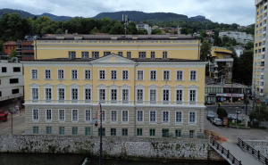 Foto: Vlada KS / Obnovljena škola na Drveniji