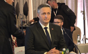 Foto: Predsjedništvo BiH / Dr. Denis Bećirović u Draču