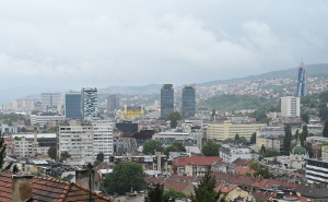 Foto: N. G. / Radiosarajevo.ba / Pogled na tmurno i oblačno Sarajevo