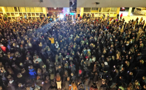 Foto: A. K. / Radiosarajevo.ba / Okupljanje na Skenderiji