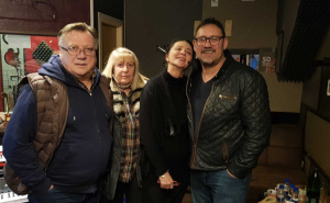 Foto: Ustupljena fotografija / Halid Bešlić i njegova supruga Sejda sa Mirkom i Draganom Šenkovski