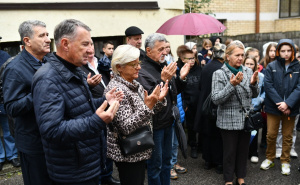 Foto: A. K. / Radiosarajevo.ba / Sjećanje na nevino stradale u Tahtali sokaku na Bjelavama