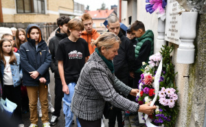 Foto: A. K. / Radiosarajevo.ba / Sjećanje na nevino stradale u Tahtali sokaku na Bjelavama