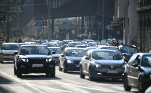 Foto: A. K. / Radiosarajevo.ba / Duga i kratka svjetla / Ilustracija