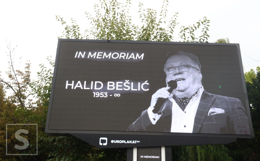 Plakati u spomen Halidu Bešliću