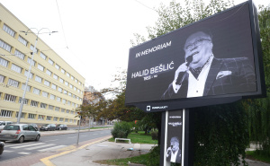 Foto: Dž. K. / Radiosarajevo.ba / Plakati u spomen Halidu Bešliću