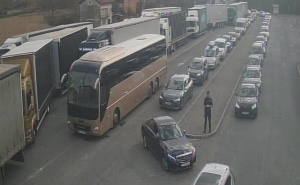 Foto: BIHAMK / Gužve na graničnim prijelazima