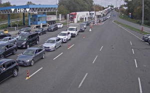 Foto: BIHAMK / Gužve na graničnim prijelazima