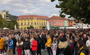 Foto: Tuzlanski.ba  / Tuzla za Halida Bešlića