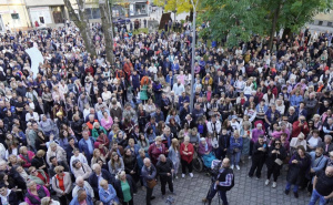 Foto: biscani.net / Bihać za Halida Bešlića