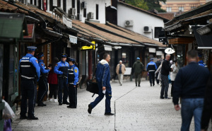Foto: A. K. / Radiosarajevo.ba / Policija duž čitave planirane trase