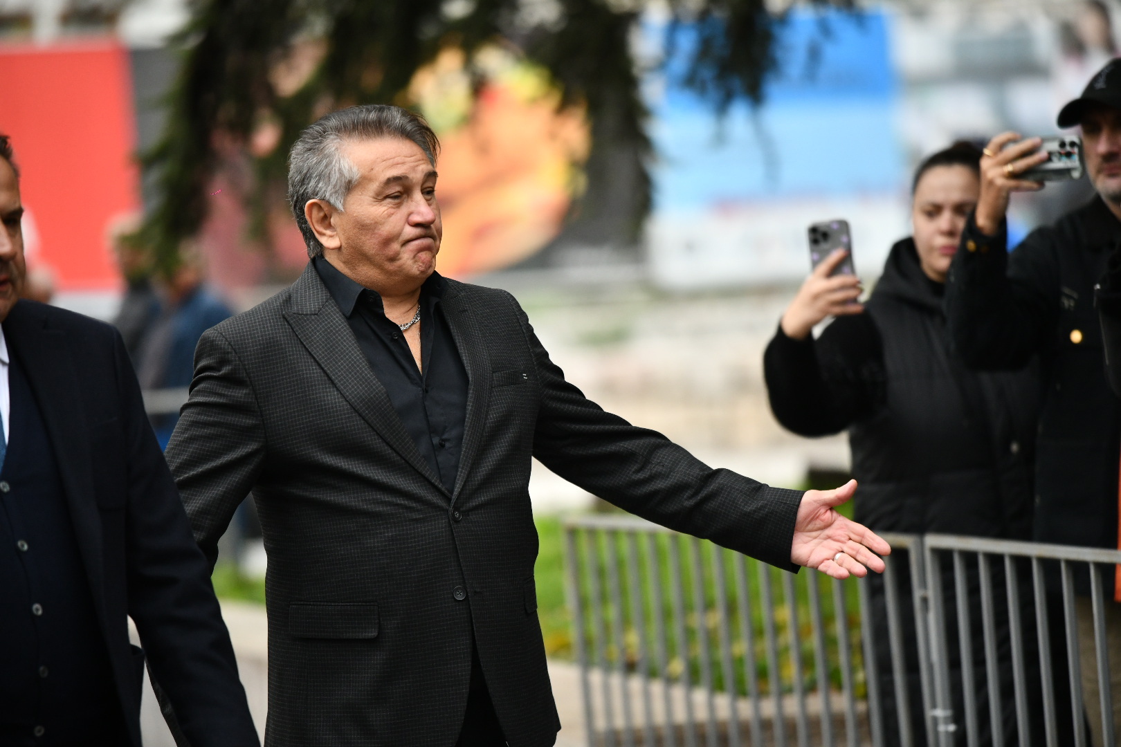 Halid MUslimović stigao na komemoraciju Halidu Bešliću