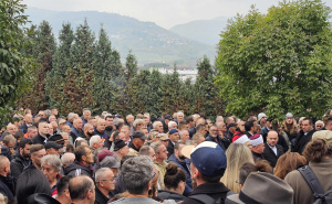 FOTO: Radiosarajevo.ba / Građani na Barama